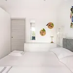 Vakantiehuis Pomodoro House - Luminoso Vicino Linate, Duomo, Fabrique, Unipol Dome
